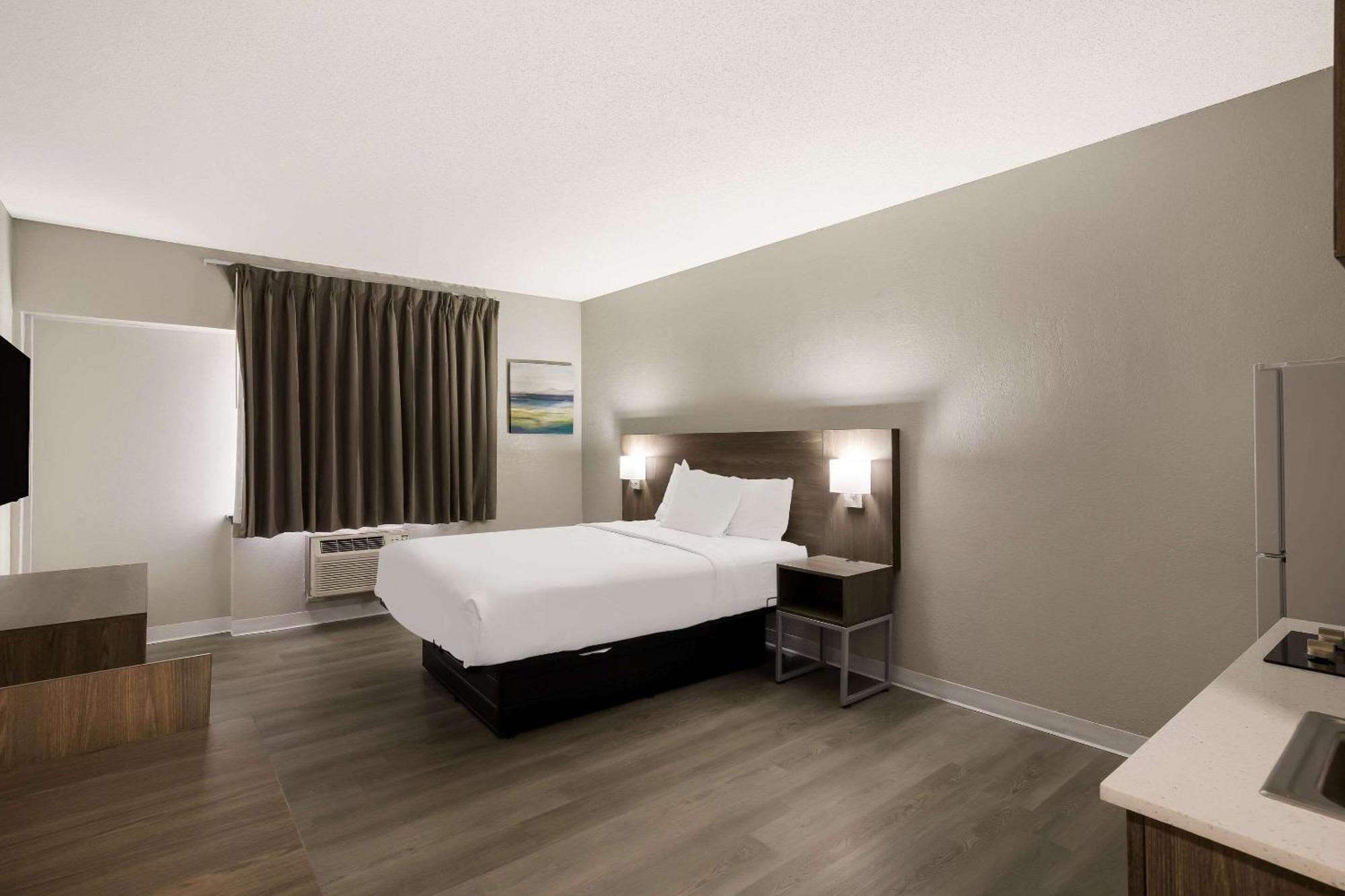 Suburban Studios Milwaukee Airport Dış mekan fotoğraf
