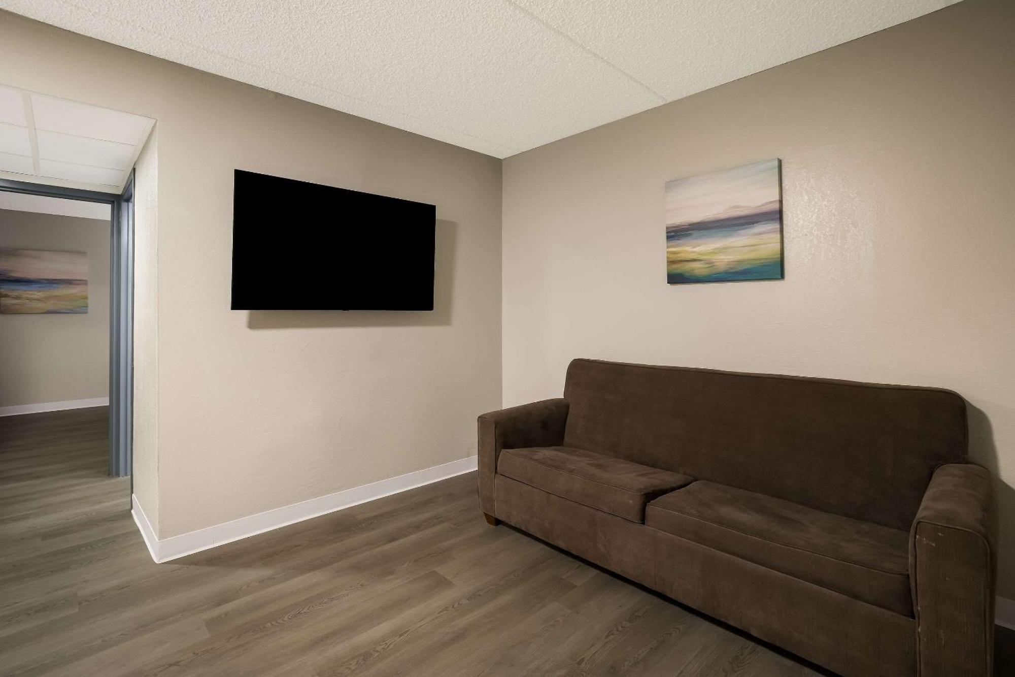 Suburban Studios Milwaukee Airport Dış mekan fotoğraf