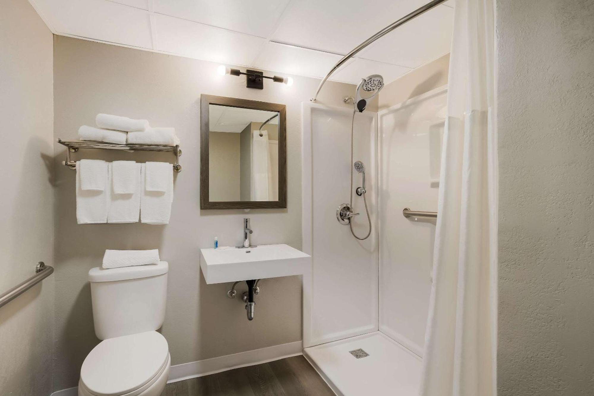 Suburban Studios Milwaukee Airport Dış mekan fotoğraf